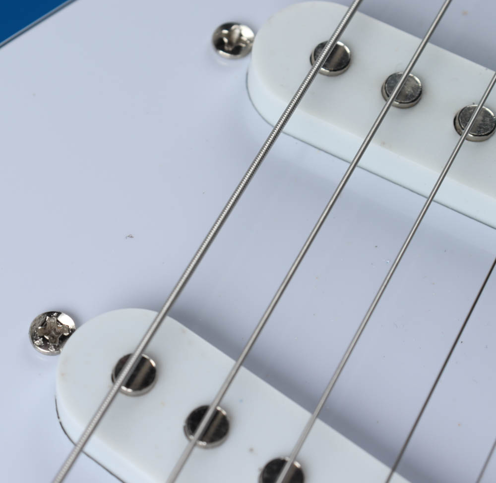 Dan Reynolds Signed 39" Electric Guitar (JSA COA) (See Description) at PristineAuction.com Dan Reynolds Signed 39" Electric Guitar (JSA COA) (See Description) at PristineAuction.com