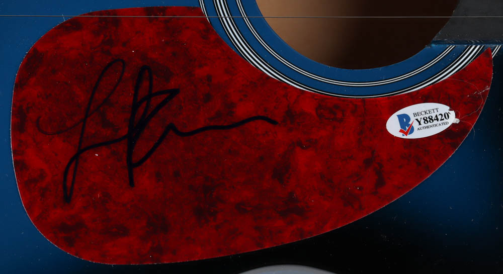 Lionel Richie Signed 38" Acoustic Guitar (Beckett COA) (See Description) at PristineAuction.com Lionel Richie Signed 38" Acoustic Guitar (Beckett COA) (See Description) at PristineAuction.com