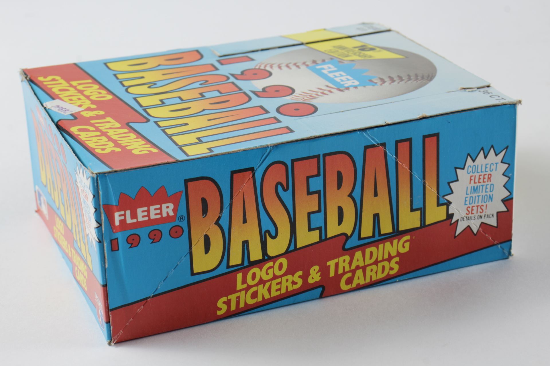 1990 Fleer Baseball Wax Box with (36) Wax Packs at PristineAuction.com 1990 Fleer Baseball Wax Box with (36) Wax Packs at PristineAuction.com