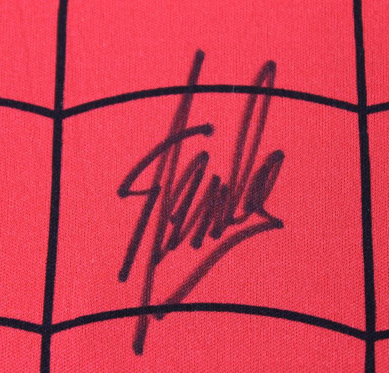 Stan Lee Signed Spider-Man Full-Size Costume (PSA & Lee) at PristineAuction.com Stan Lee Signed Spider-Man Full-Size Costume (PSA & Lee) at PristineAuction.com
