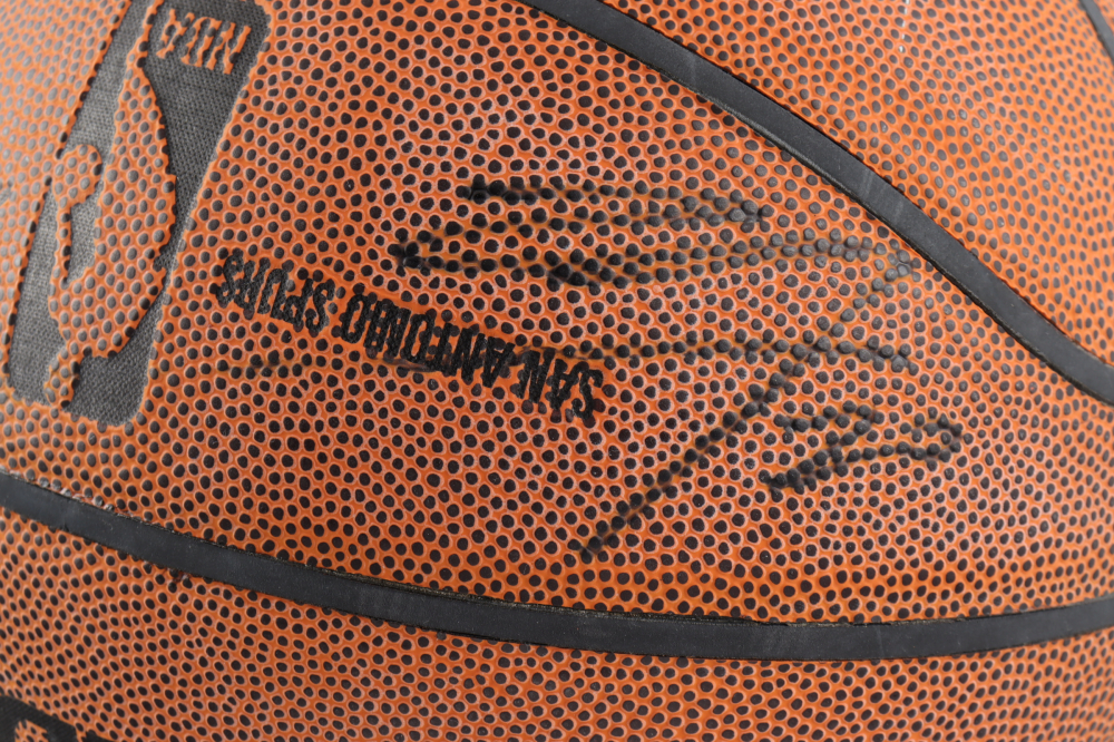 2006-07 Spurs Basketball Team-Signed by (13) with Tim Duncan, Manu Ginobili, Tony Parker, Michael Finley (Beckett LOA) at PristineAuction.com 2006-07 Spurs Basketball Team-Signed by (13) with Tim Duncan, Manu Ginobili, Tony Parker, Michael Finley (Beckett LOA) at PristineAuction.com