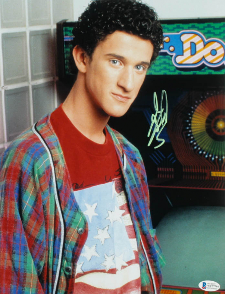 Dustin Diamond Signed "Saved by the Bell" 11x14 Photo (Beckett COA