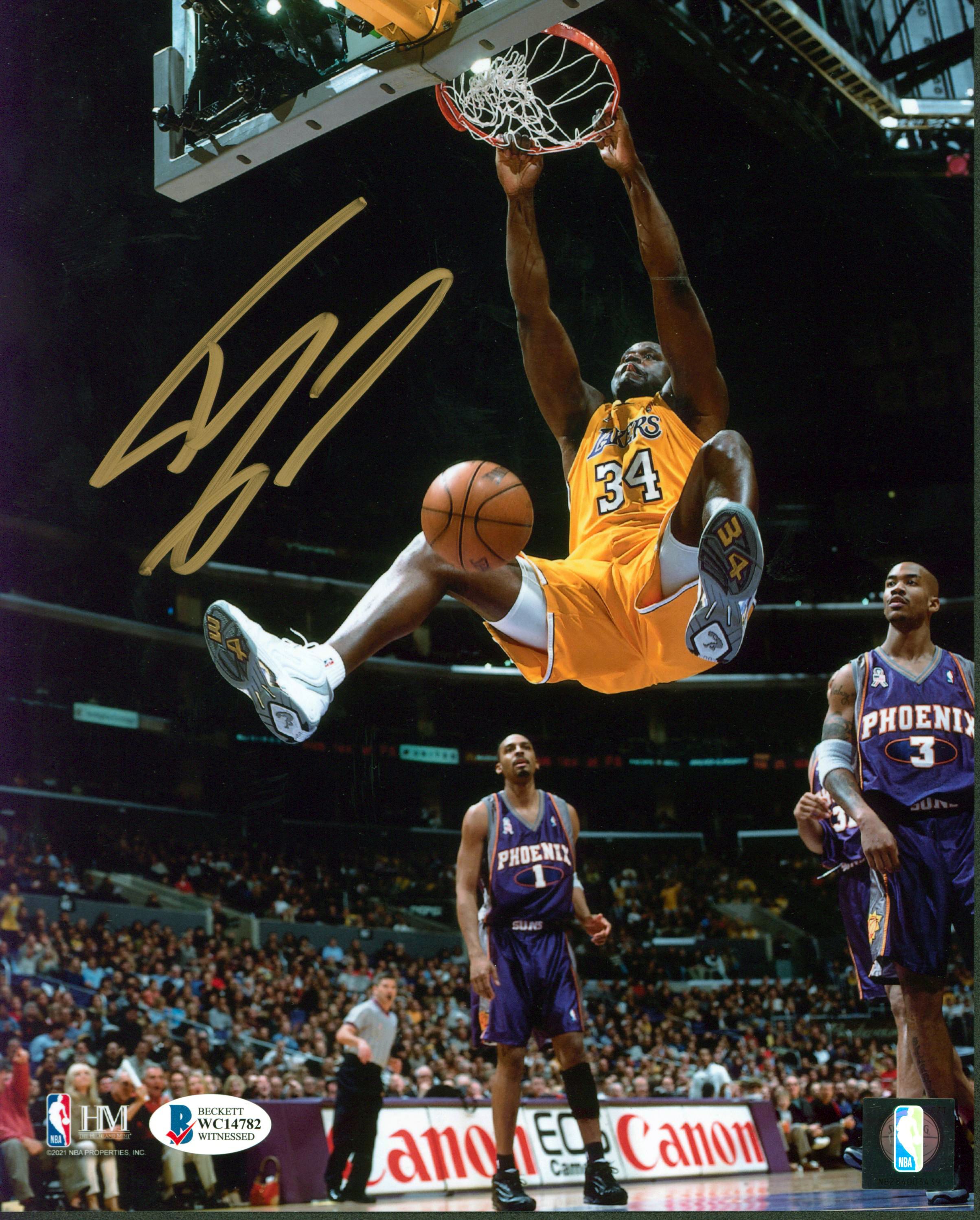 Shaquille O'Neal Signed Lakers 8x10 Photo (Beckett) at PristineAuction.com Shaquille O'Neal Signed Lakers 8x10 Photo (Beckett) at PristineAuction.com