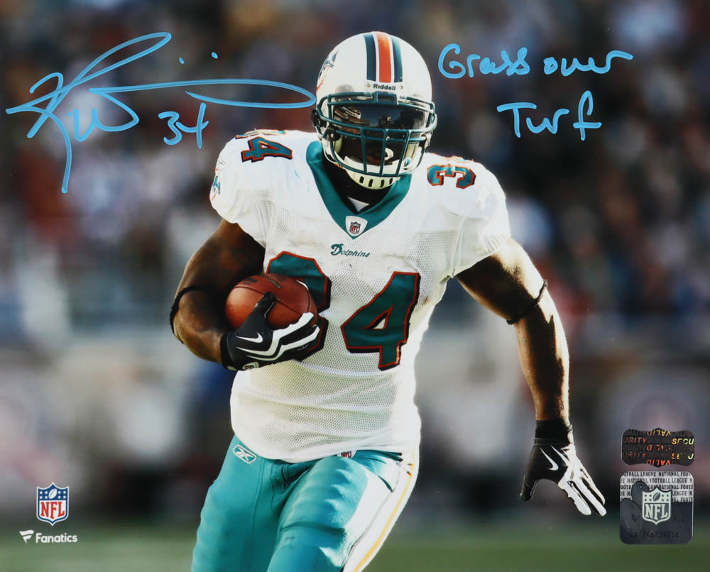 Ricky Williams Signed Dolphins 8x10 Photo Inscribed "Grass Over Turf" (Williams) at PristineAuction.com Ricky Williams Signed Dolphins 8x10 Photo Inscribed "Grass Over Turf" (Williams) at PristineAuction.com