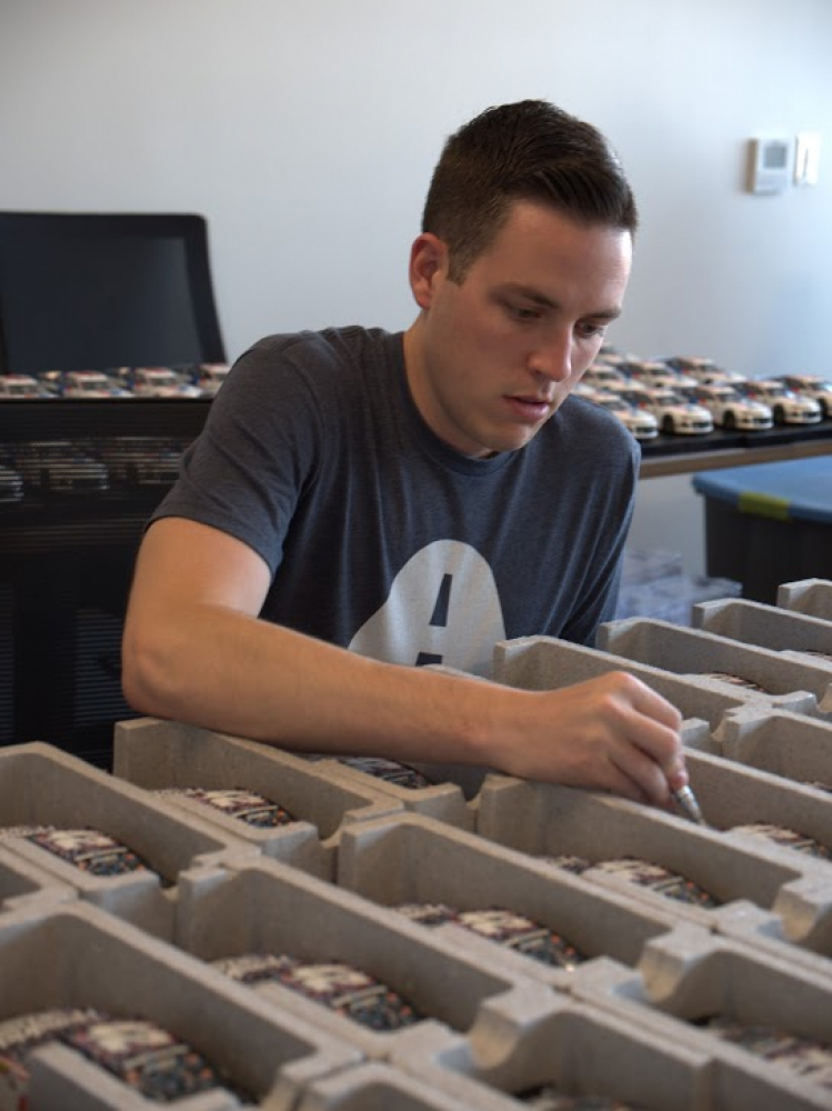 Alex Bowman Signed 2019 NASCAR #88 Valvoline Patriotic - 1:24 Premium Action Diecast Car (PA COA) (See Description) at PristineAuction.com Alex Bowman Signed 2019 NASCAR #88 Valvoline Patriotic - 1:24 Premium Action Diecast Car (PA COA) (See Description) at PristineAuction.com