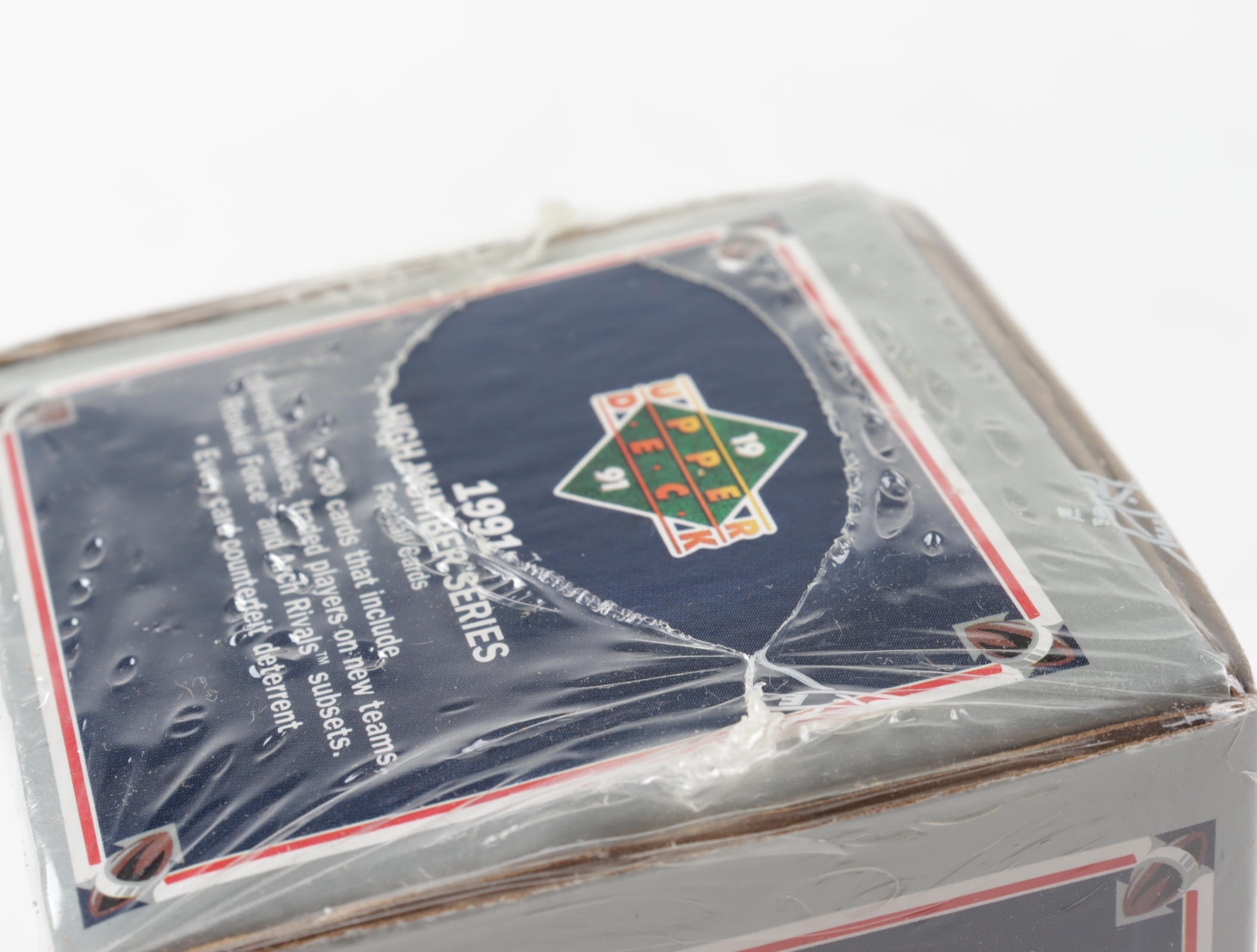 1991 Upper Deck Football Premiere Edition Box of (200) Cards at PristineAuction.com 1991 Upper Deck Football Premiere Edition Box of (200) Cards at PristineAuction.com