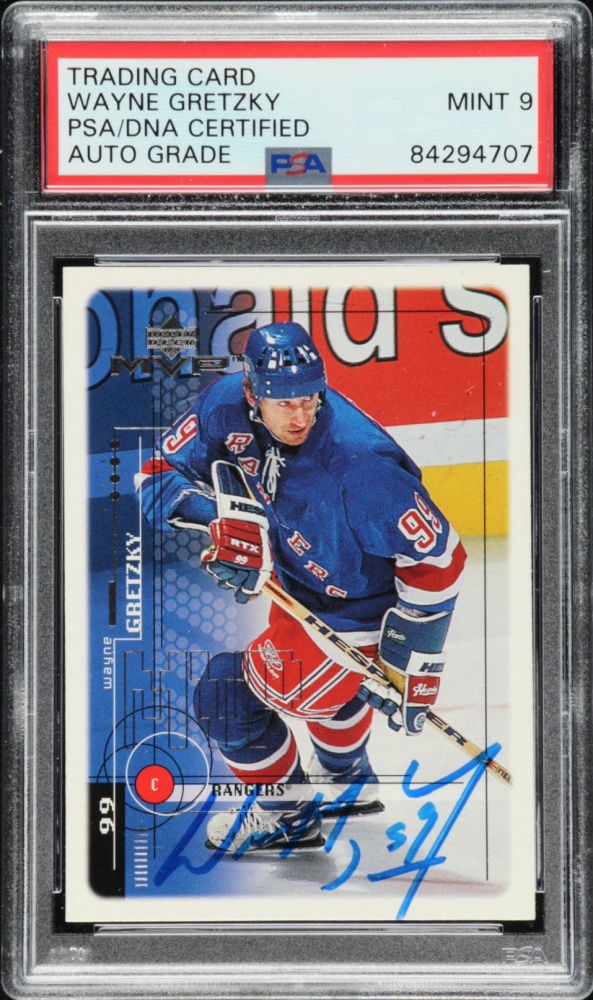 Wayne Gretzky Signed 199899 Upper Deck MVP 132 (PSA Encapsulated