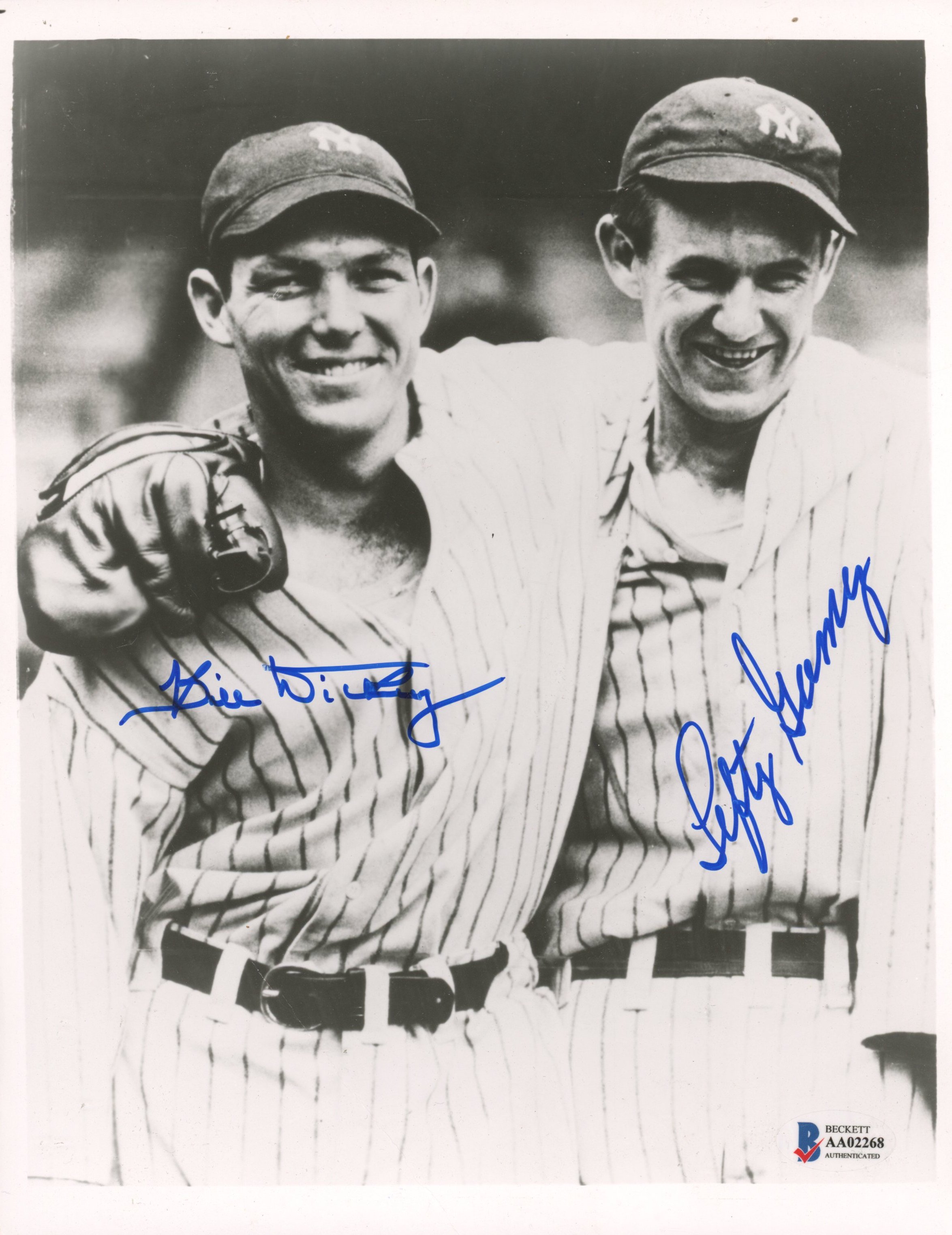 Bill Dickey & Lefty Gomez Signed Yankees 8x10 Photo (Beckett LOA) at PristineAuction.com Bill Dickey & Lefty Gomez Signed Yankees 8x10 Photo (Beckett LOA) at PristineAuction.com