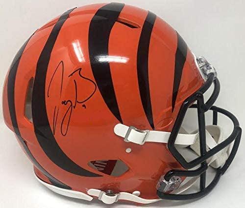 Game Day Legends Collector's Elite Helmet Edition - Series 2 #18/50 at PristineAuction.com Game Day Legends Collector's Elite Helmet Edition - Series 2 #18/50 at PristineAuction.com