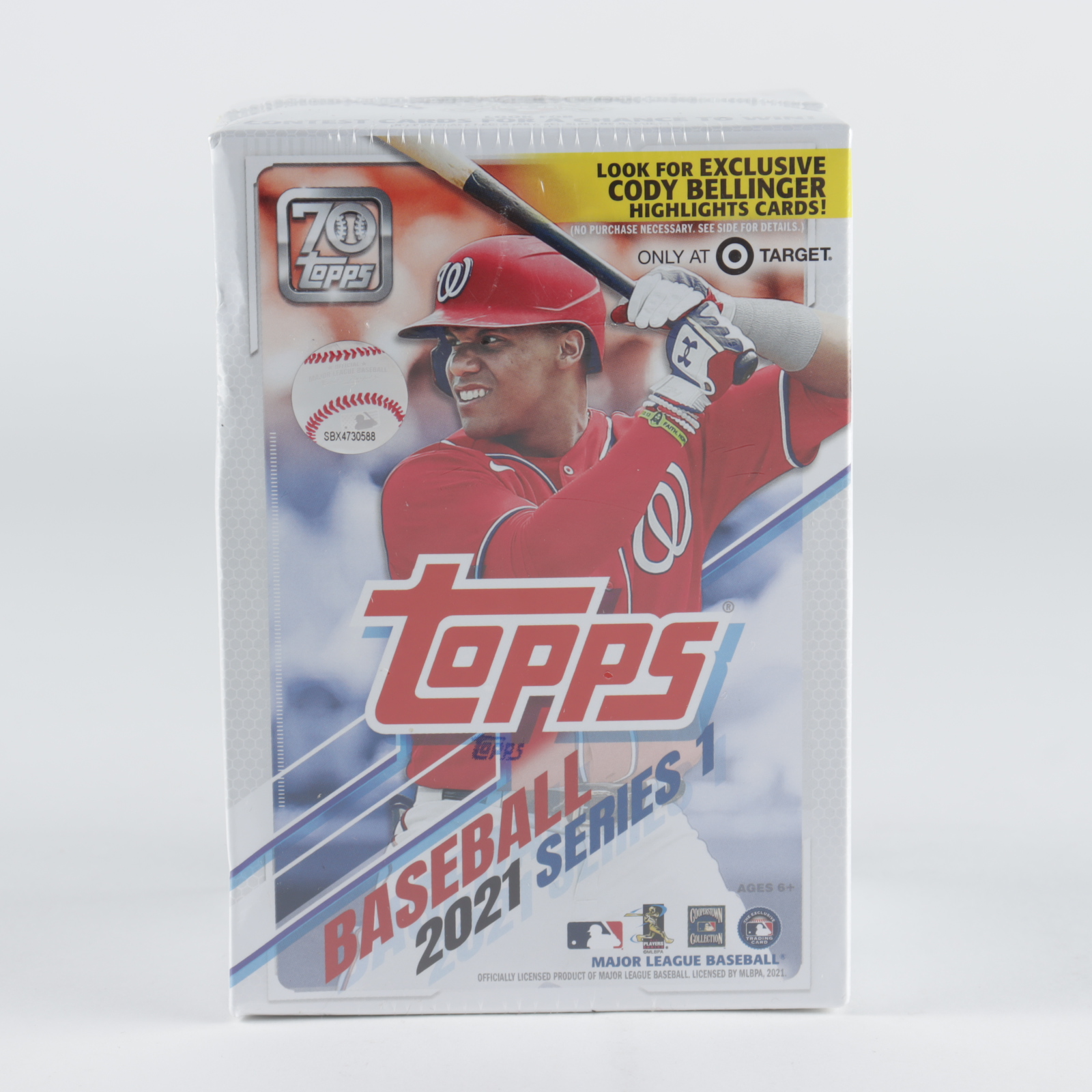 2021 Topps Series 1 Baseball Blaster Box with (7) Packs at PristineAuction.com 2021 Topps Series 1 Baseball Blaster Box with (7) Packs at PristineAuction.com