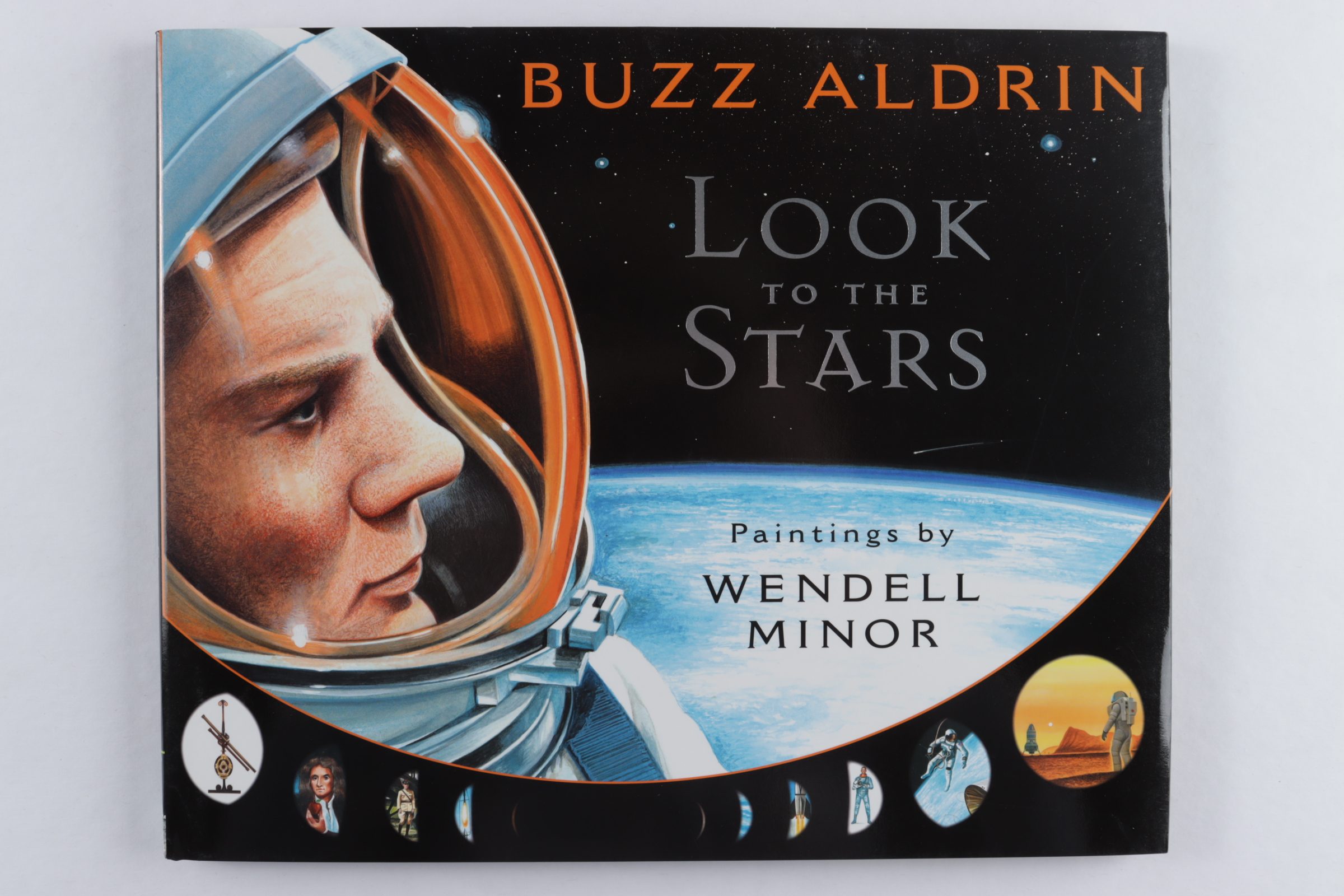 Buzz Aldrin Signed "Look To The Stars" Hardcover Book (PSA) at PristineAuction.com Buzz Aldrin Signed "Look To The Stars" Hardcover Book (PSA) at PristineAuction.com