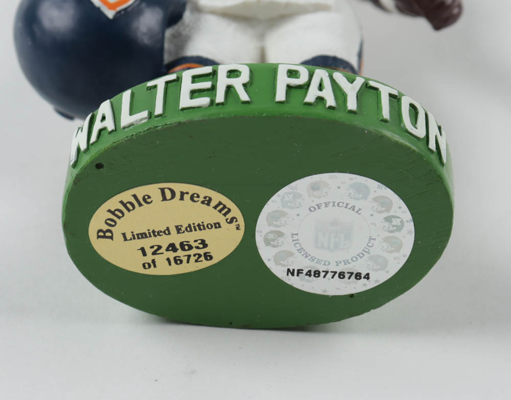 Walter Payton Bears Bobblehead at PristineAuction.com Walter Payton Bears Bobblehead at PristineAuction.com