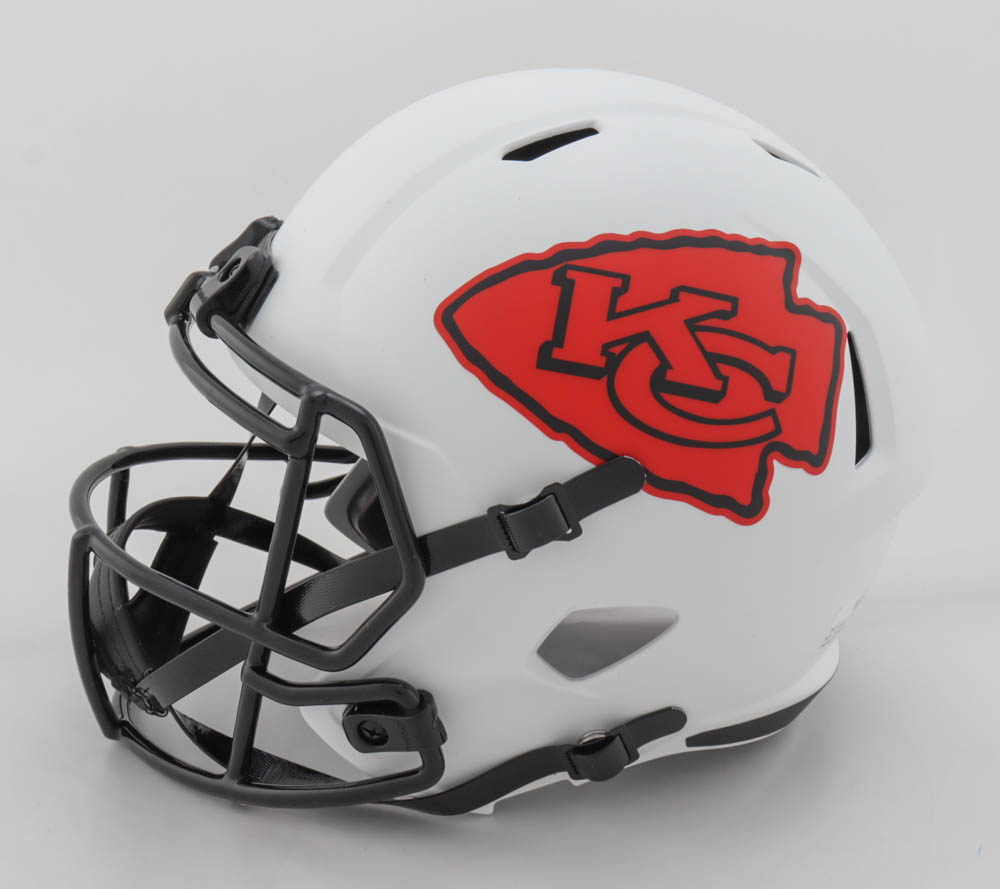 Tyreek Hill Signed Chiefs Full-Size Lunar Eclipse Alternate Speed Helmet Inscribed "Cheetah" (JSA COA) (See Description) at PristineAuction.com Tyreek Hill Signed Chiefs Full-Size Lunar Eclipse Alternate Speed Helmet Inscribed "Cheetah" (JSA COA) (See Description) at PristineAuction.com