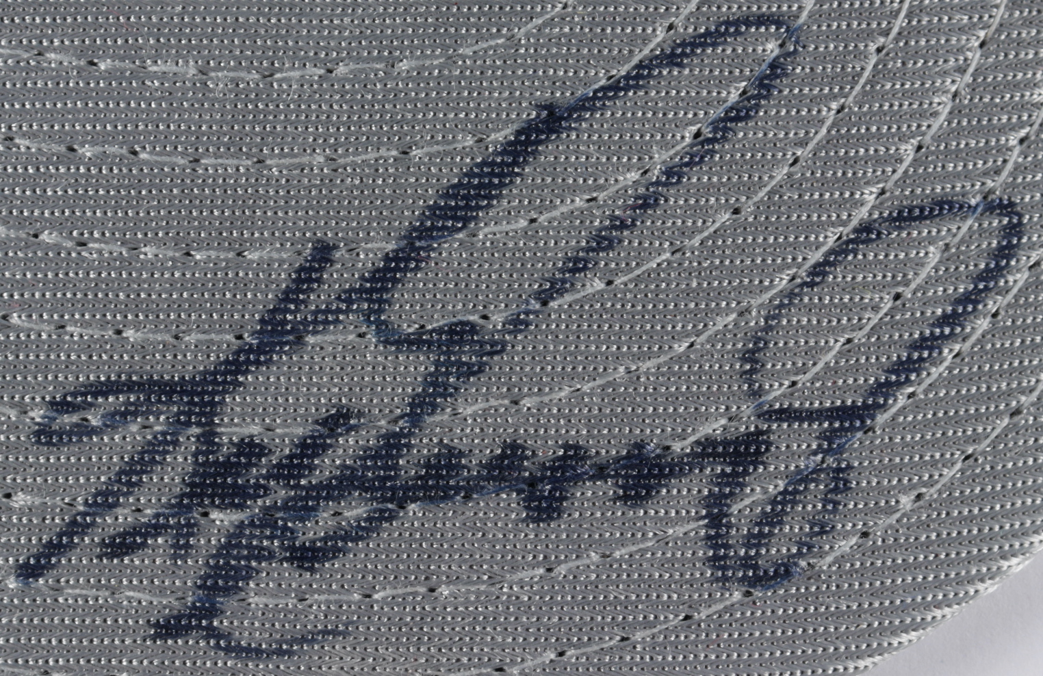 Ken Griffey Jr. Signed Mariners New Era Fitted Hat (JSA Hologram) at PristineAuction.com Ken Griffey Jr. Signed Mariners New Era Fitted Hat (JSA Hologram) at PristineAuction.com