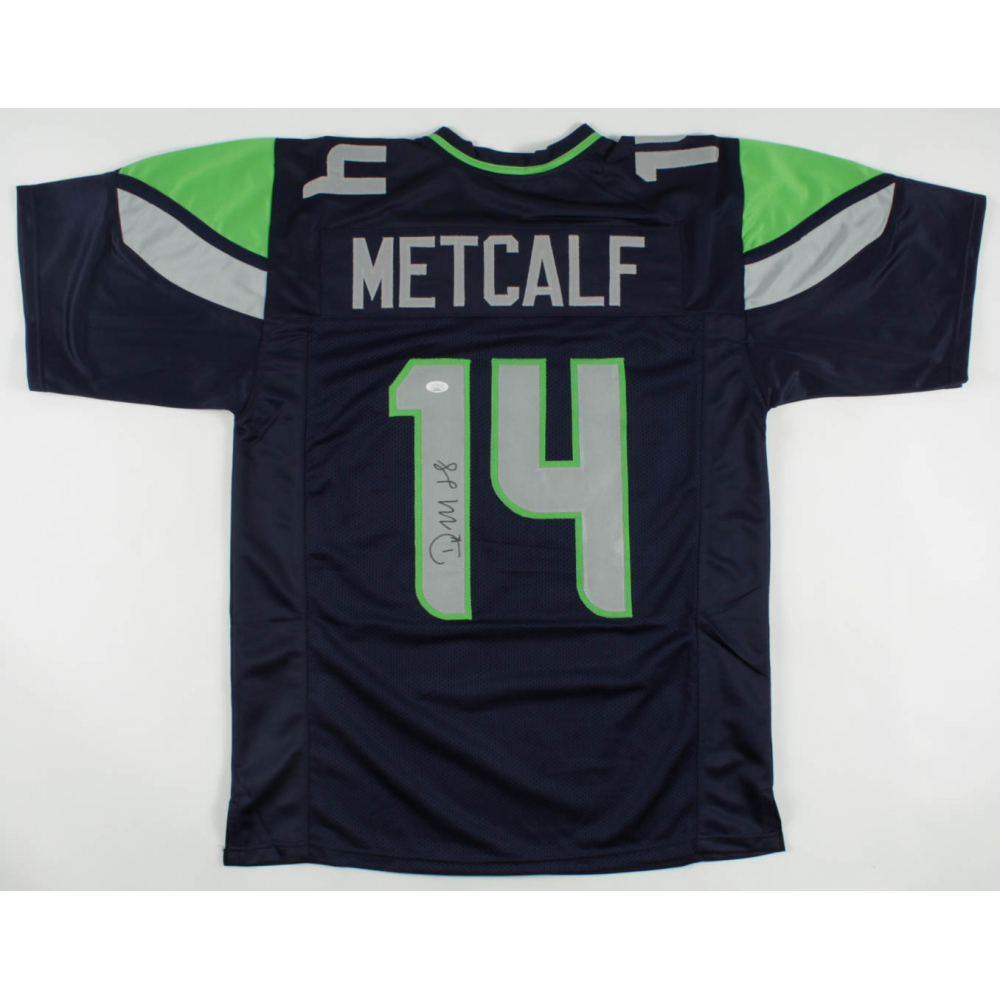 DK Metcalf Signed Jersey (JSA COA) Pristine Auction