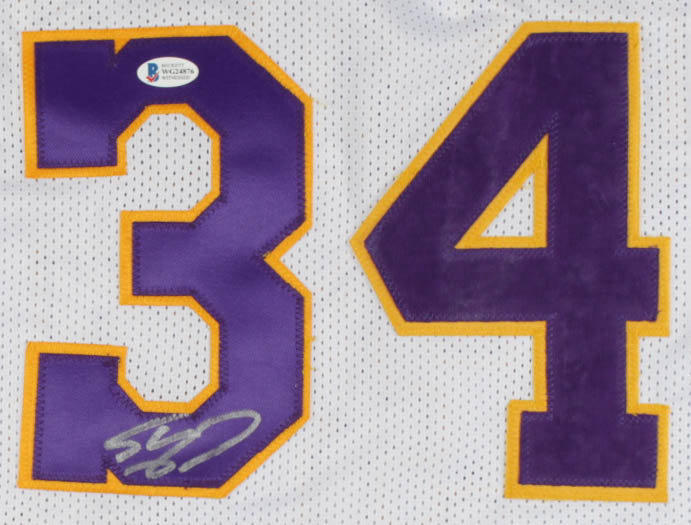 Shaquille O'Neal Signed Jersey (Beckett COA) at PristineAuction.com Shaquille O'Neal Signed Jersey (Beckett COA) at PristineAuction.com
