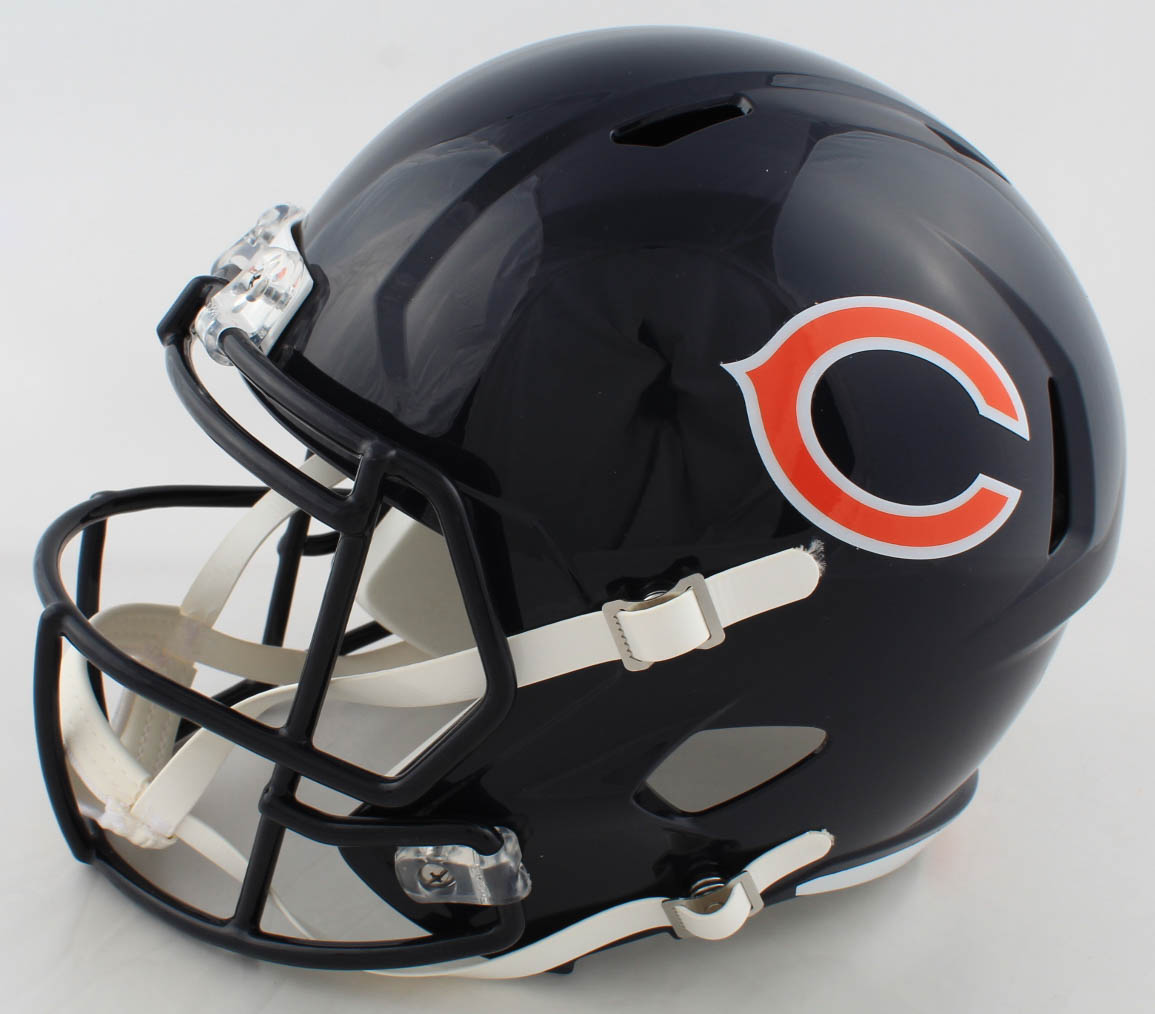 Brian Urlacher Signed Bears Full-Size Speed Helmet Inscribed "HOF 2018" (Beckett COA) at PristineAuction.com Brian Urlacher Signed Bears Full-Size Speed Helmet Inscribed "HOF 2018" (Beckett COA) at PristineAuction.com