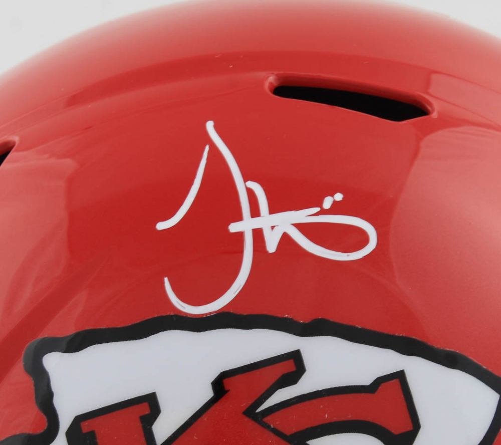 Tyreek Hill Signed Chiefs Full-Size Speed Helmet (Beckett COA) at PristineAuction.com Tyreek Hill Signed Chiefs Full-Size Speed Helmet (Beckett COA) at PristineAuction.com