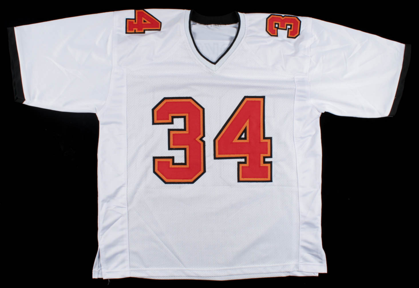 Dexter Jackson Signed Jersey Inscribed "SB XXXVII MVP" (JSA COA) at PristineAuction.com Dexter Jackson Signed Jersey Inscribed "SB XXXVII MVP" (JSA COA) at PristineAuction.com