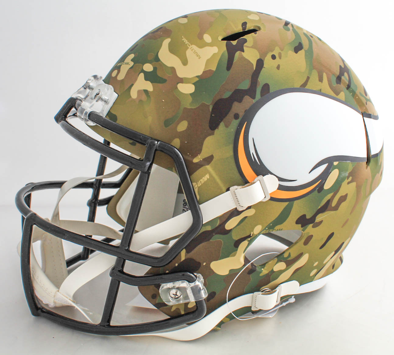 Harrison Smith Signed Vikings Full-Size Camo Alternate Speed Helmet Inscribed "HITMAN" (Beckett Hologram) at PristineAuction.com Harrison Smith Signed Vikings Full-Size Camo Alternate Speed Helmet Inscribed "HITMAN" (Beckett Hologram) at PristineAuction.com