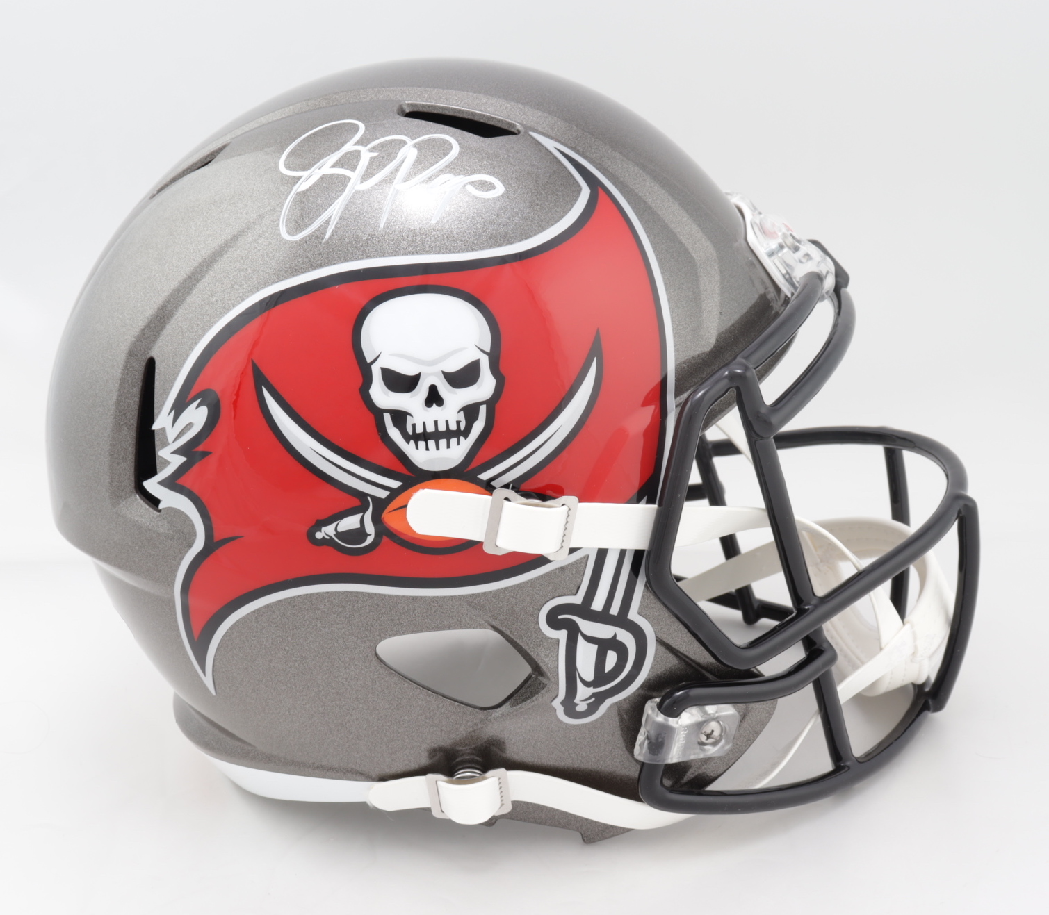 Jason Pierre-Paul Signed Buccaneers Full-Size Super Bowl LIV Champions Logo Speed Helmet (Beckett COA) (See Description) at PristineAuction.com Jason Pierre-Paul Signed Buccaneers Full-Size Super Bowl LIV Champions Logo Speed Helmet (Beckett COA) (See Description) at PristineAuction.com