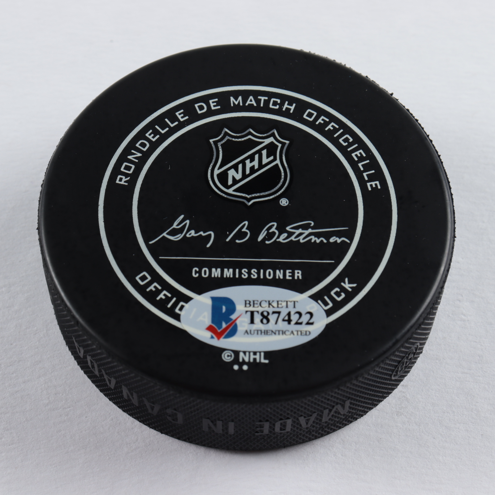 T. J. Oshie Signed Capitals Logo Hockey Puck (Beckett COA) at PristineAuction.com T. J. Oshie Signed Capitals Logo Hockey Puck (Beckett COA) at PristineAuction.com