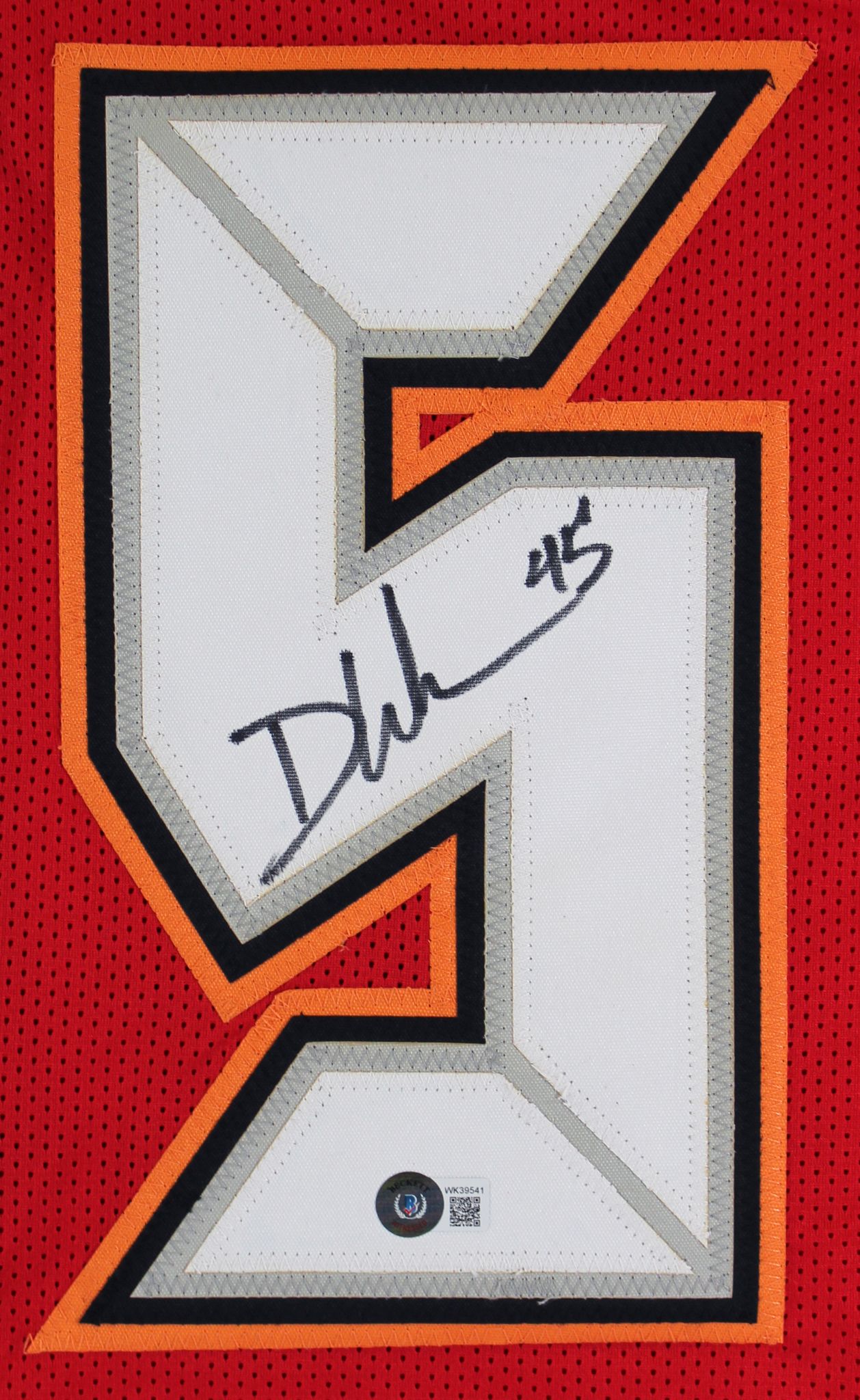 Devin White Signed Jersey (Beckett) at PristineAuction.com Devin White Signed Jersey (Beckett) at PristineAuction.com