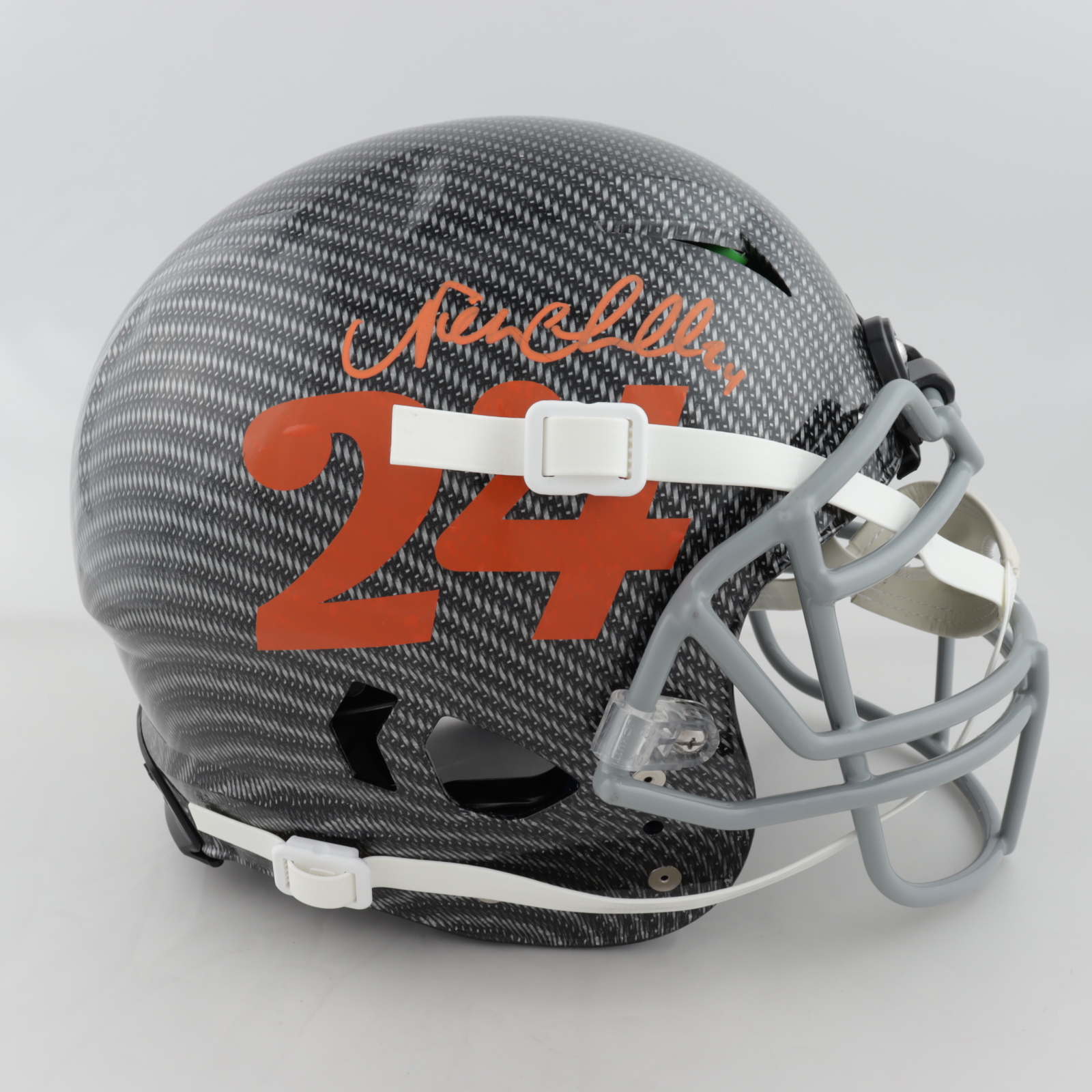 Nick Chubb Signed Full-Size Authentic On-Field Hydro-Dipped Vengeance Helmet (Beckett COA) at PristineAuction.com Nick Chubb Signed Full-Size Authentic On-Field Hydro-Dipped Vengeance Helmet (Beckett COA) at PristineAuction.com