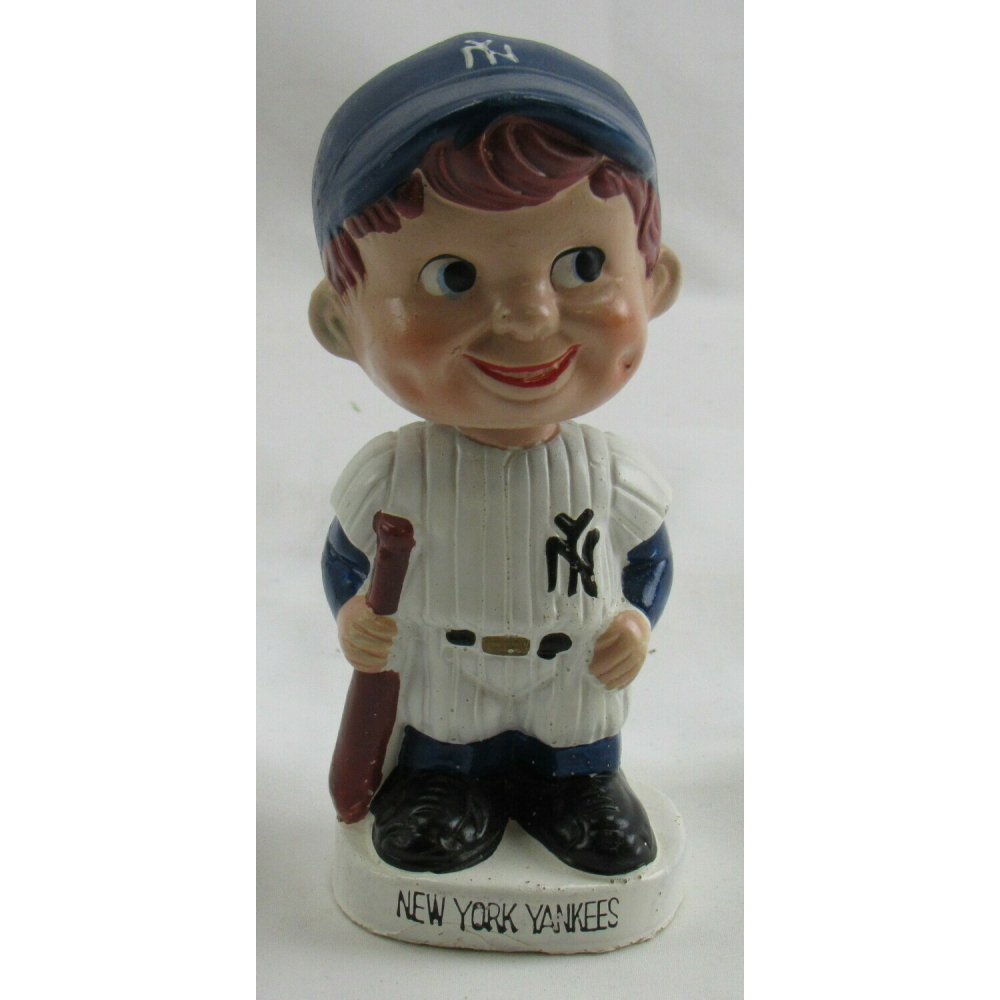 Vintage 1960's Yankees Sport Specialties Bobblehead Pristine Auction