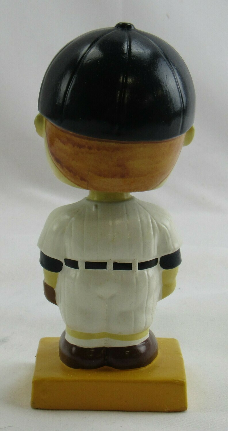 Vintage 1960s Yankees Bobblehead at PristineAuction.com Vintage 1960s Yankees Bobblehead at PristineAuction.com
