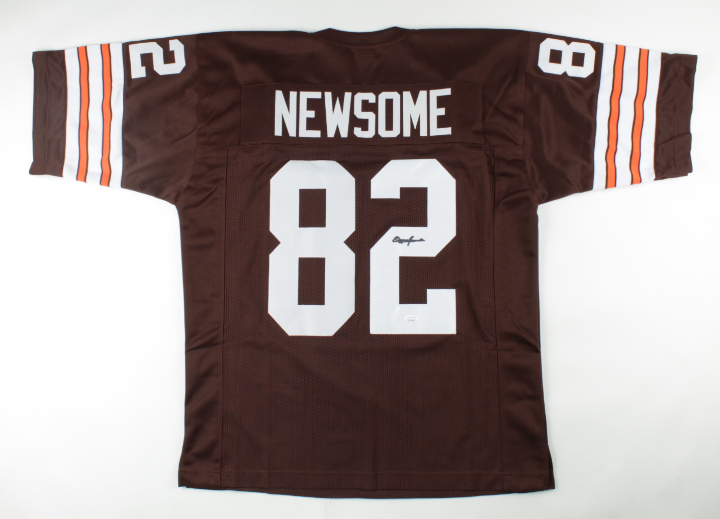 Ozzie Newsome Signed Jersey (JSA COA) at PristineAuction.com Ozzie Newsome Signed Jersey (JSA COA) at PristineAuction.com