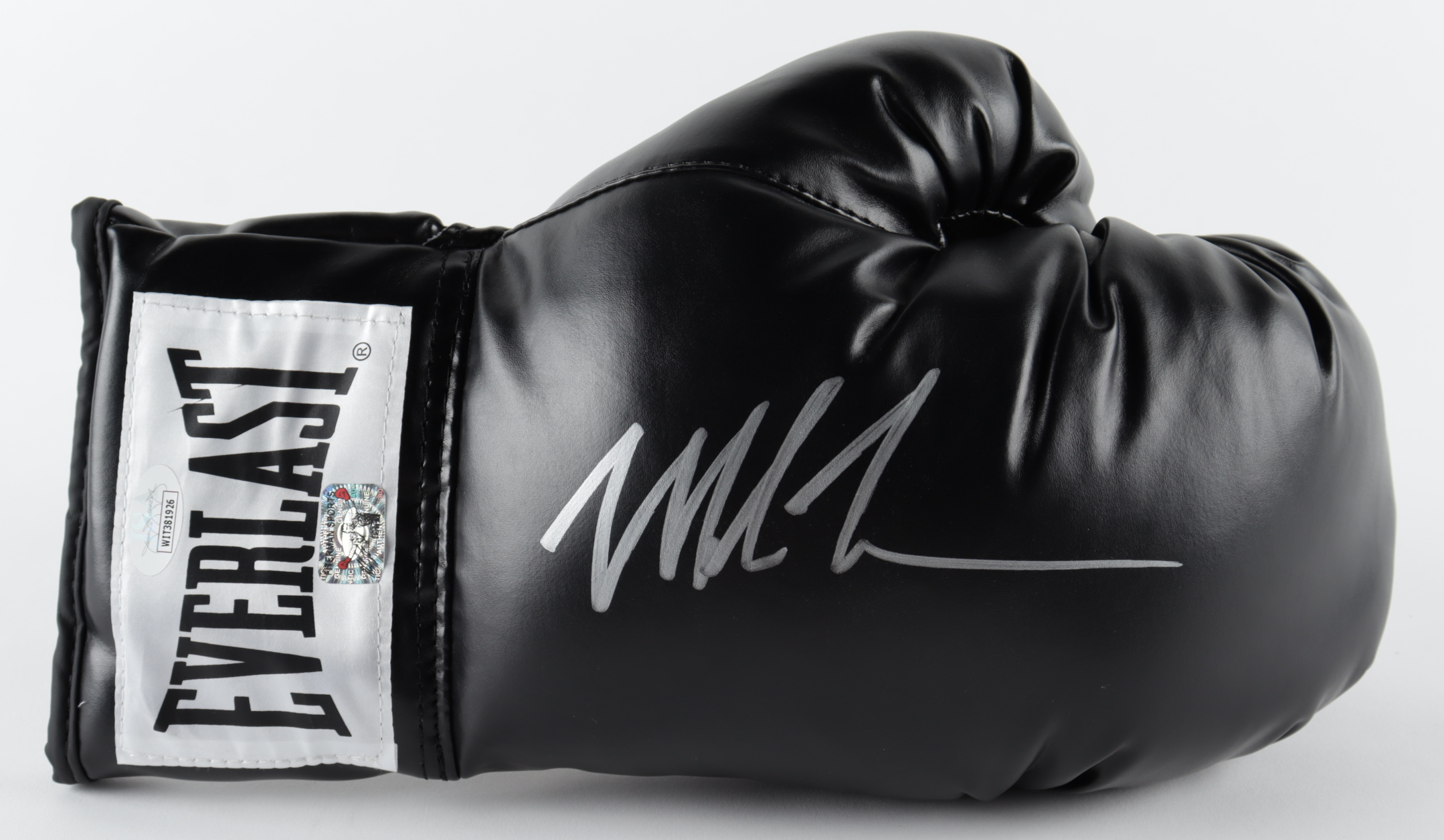 Mike Tyson Signed Everlast Boxing Glove (JSA COA & Fiterman Sports Hologram) at PristineAuction.com Mike Tyson Signed Everlast Boxing Glove (JSA COA & Fiterman Sports Hologram) at PristineAuction.com