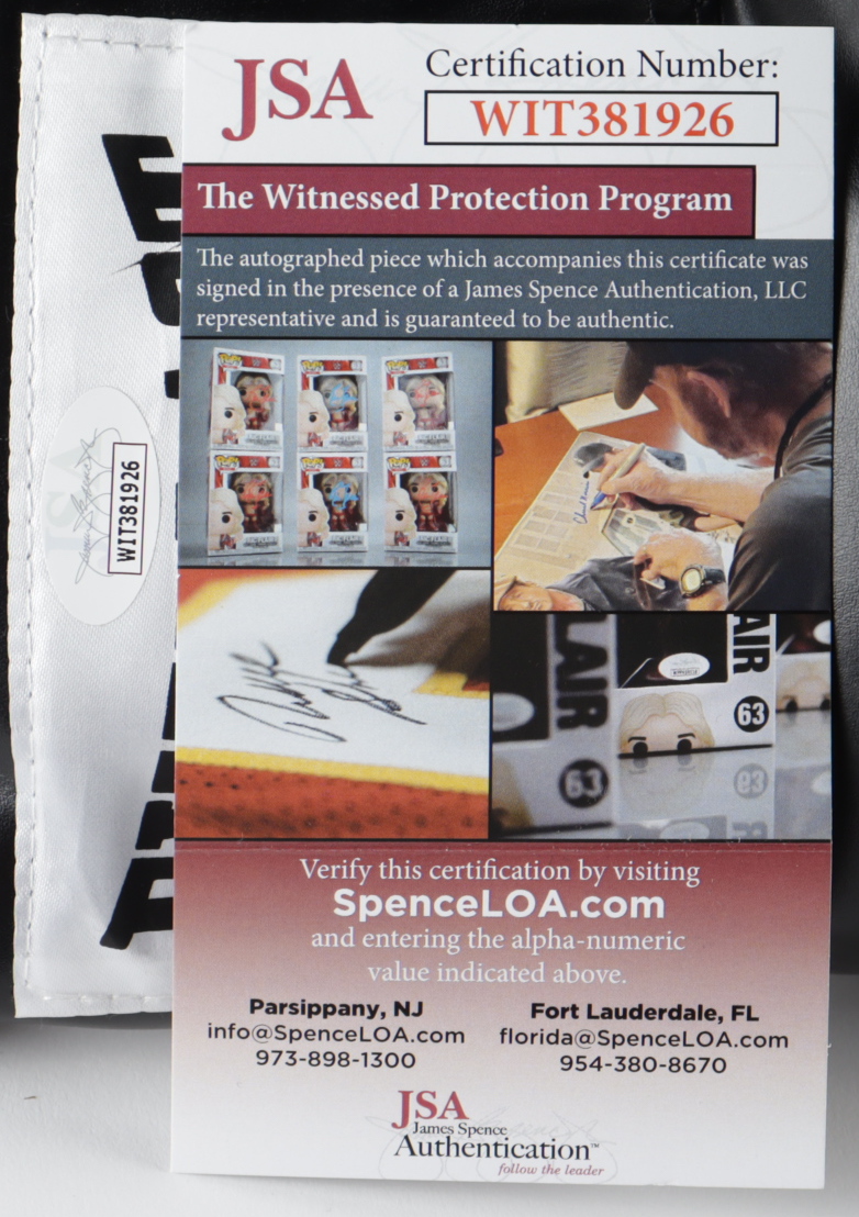 Mike Tyson Signed Everlast Boxing Glove (JSA COA & Fiterman Sports Hologram) at PristineAuction.com Mike Tyson Signed Everlast Boxing Glove (JSA COA & Fiterman Sports Hologram) at PristineAuction.com