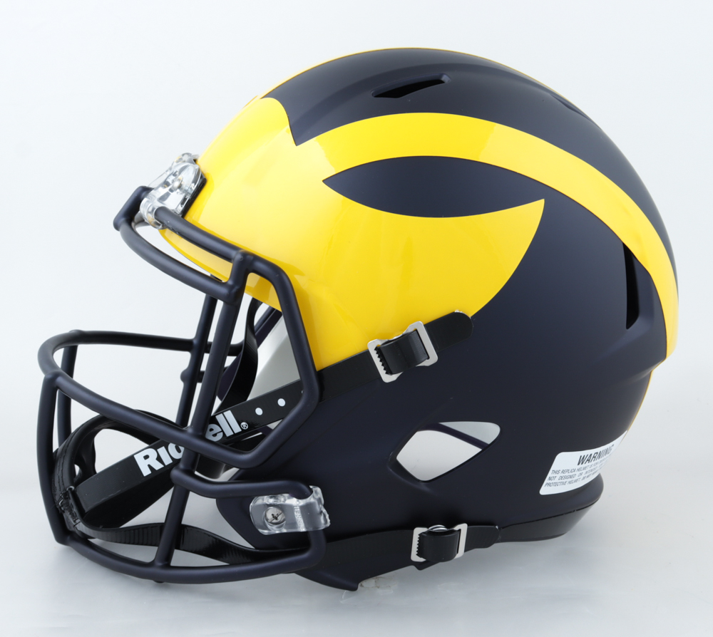 Nico Collins Signed Michigan Wolverines Full-Size Matte Black Speed Helmet (Beckett Hologram) at PristineAuction.com Nico Collins Signed Michigan Wolverines Full-Size Matte Black Speed Helmet (Beckett Hologram) at PristineAuction.com