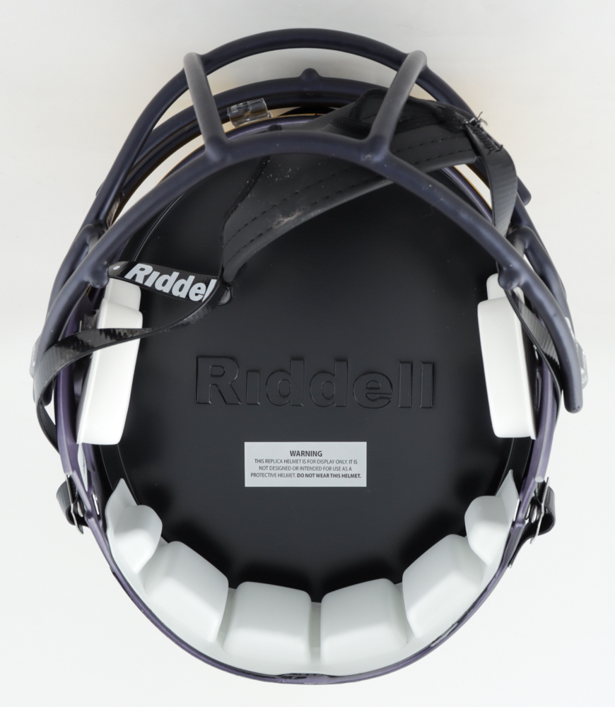 Nico Collins Signed Michigan Wolverines Full-Size Matte Black Speed Helmet (Beckett Hologram) at PristineAuction.com Nico Collins Signed Michigan Wolverines Full-Size Matte Black Speed Helmet (Beckett Hologram) at PristineAuction.com