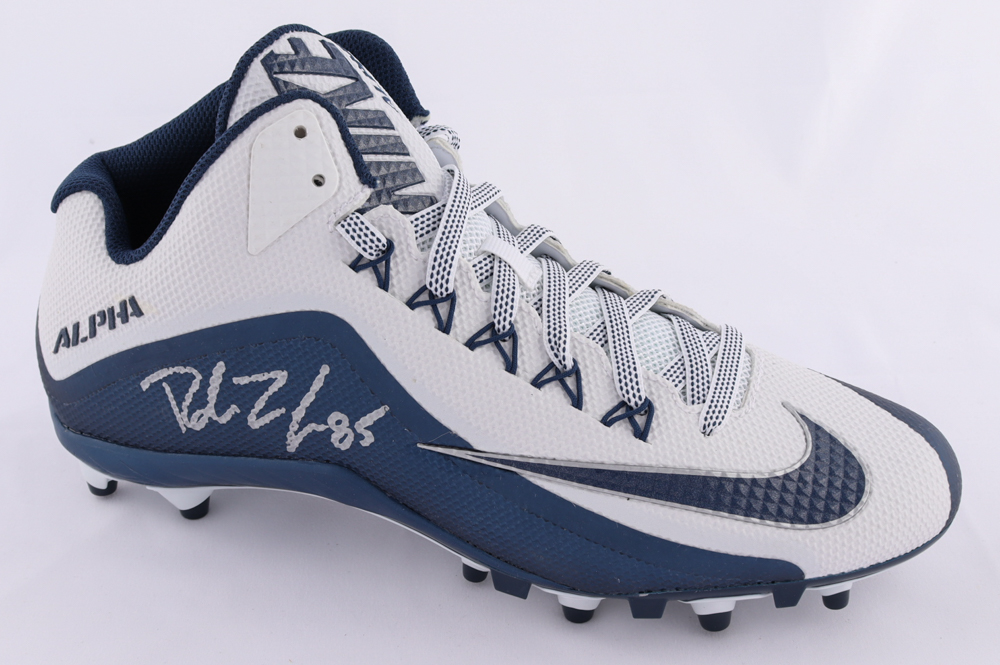 Robert Tonyan Signed Nike Football Cleat (Beckett Hologram) at PristineAuction.com Robert Tonyan Signed Nike Football Cleat (Beckett Hologram) at PristineAuction.com