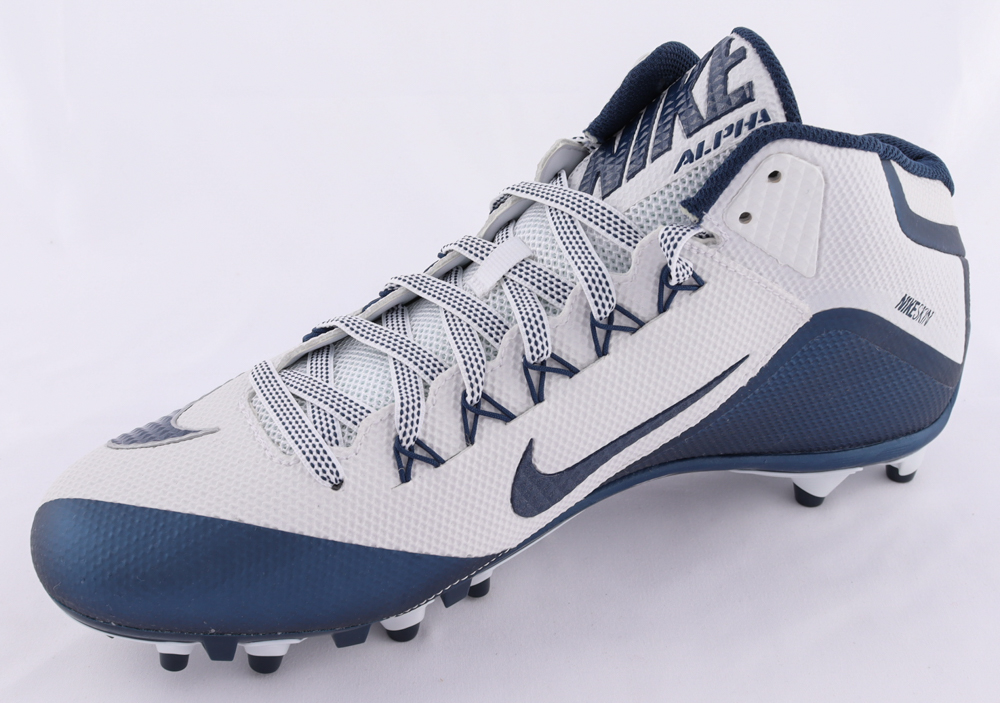 Robert Tonyan Signed Nike Football Cleat (Beckett Hologram) at PristineAuction.com Robert Tonyan Signed Nike Football Cleat (Beckett Hologram) at PristineAuction.com