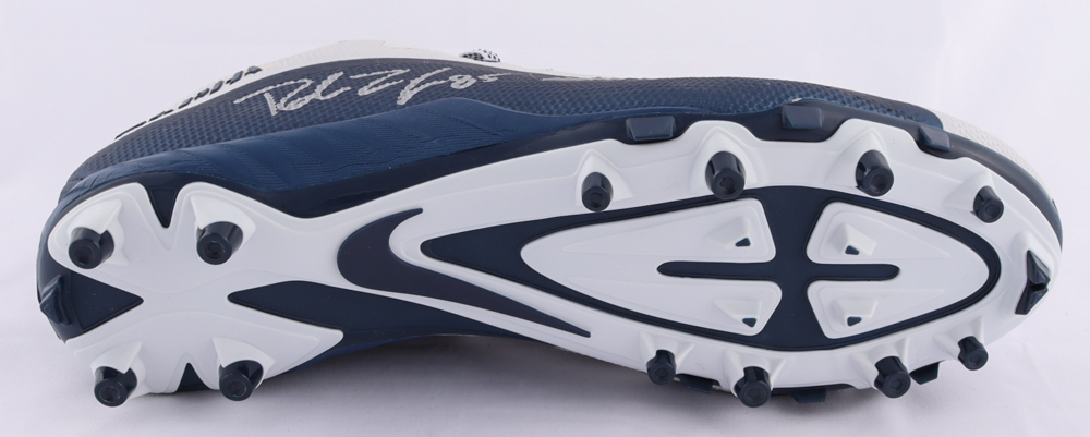 Robert Tonyan Signed Nike Football Cleat (Beckett Hologram) at PristineAuction.com Robert Tonyan Signed Nike Football Cleat (Beckett Hologram) at PristineAuction.com