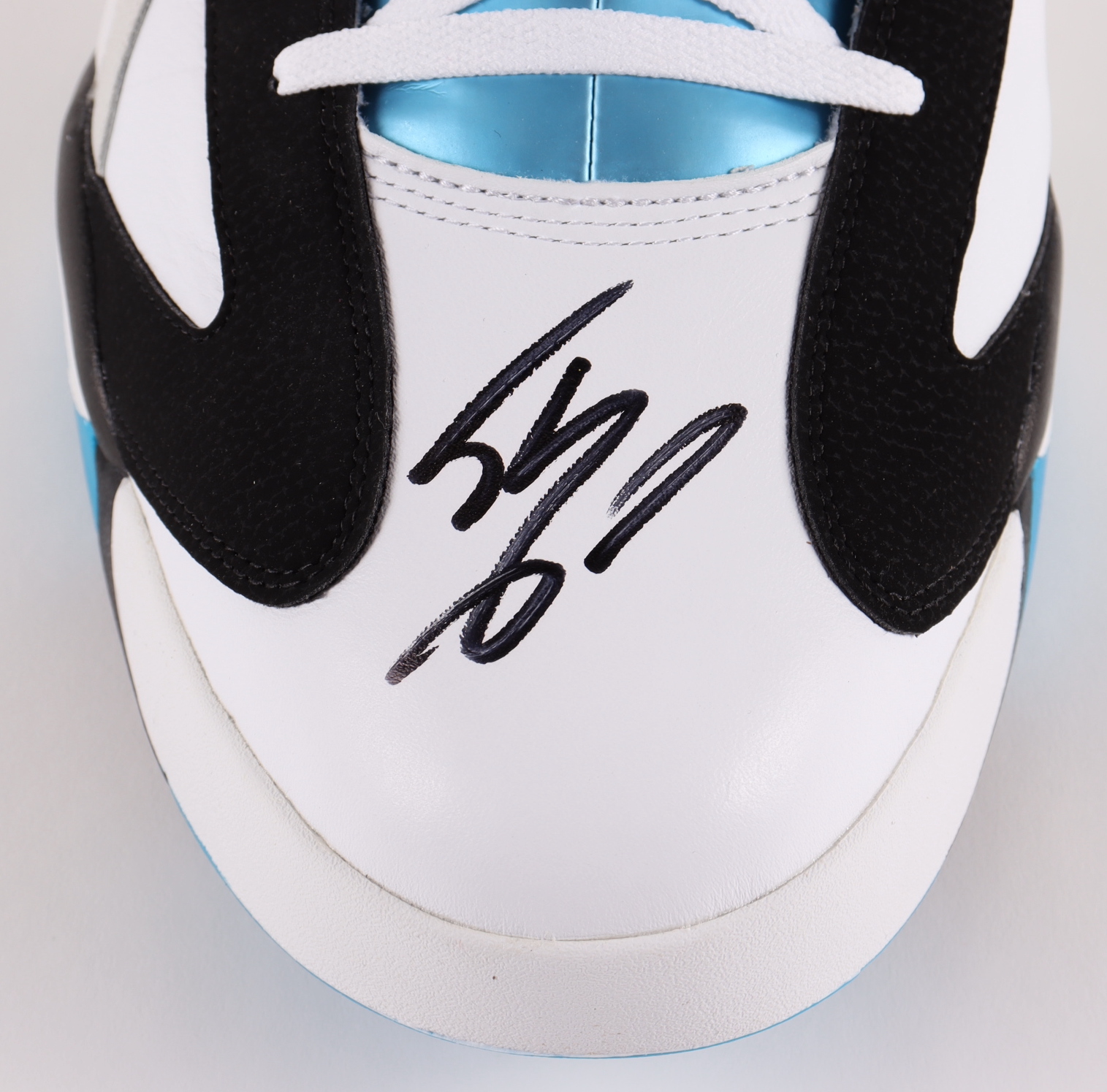 Shaquille O'Neal Signed Reebok “The Pump” Game Model Size 22 Basketball Shoe (Fanatics Hologram) at PristineAuction.com Shaquille O'Neal Signed Reebok “The Pump” Game Model Size 22 Basketball Shoe (Fanatics Hologram) at PristineAuction.com
