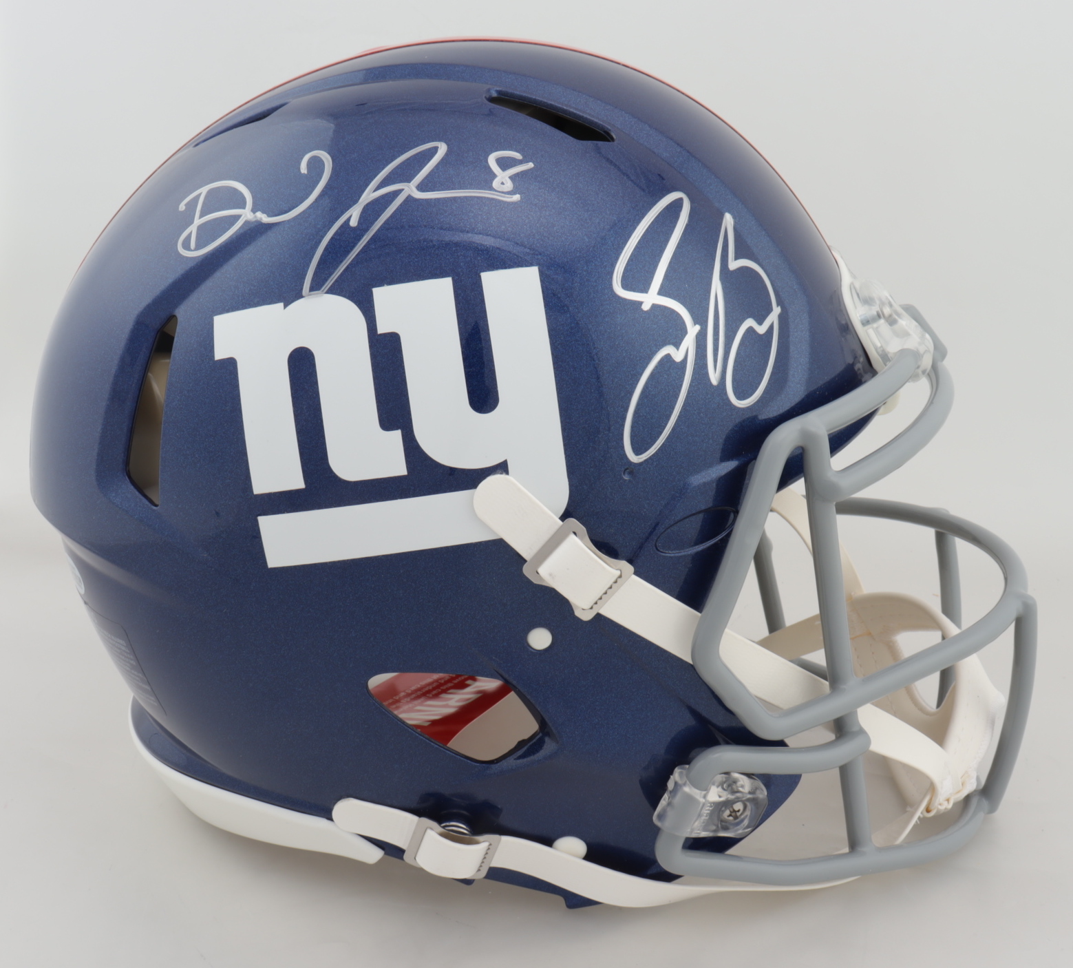 Daniel Jones & Saquon Barkley Signed Giants Full-Size Authentic On-Field Speed Helmet (Beckett COA & Panini COA) (See Description) at PristineAuction.com Daniel Jones & Saquon Barkley Signed Giants Full-Size Authentic On-Field Speed Helmet (Beckett COA & Panini COA) (See Description) at PristineAuction.com