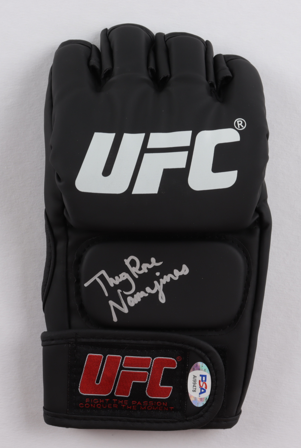 Rose Namajunas Signed UFC Glove Inscribed "Thug" (PSA COA) at PristineAuction.com Rose Namajunas Signed UFC Glove Inscribed "Thug" (PSA COA) at PristineAuction.com