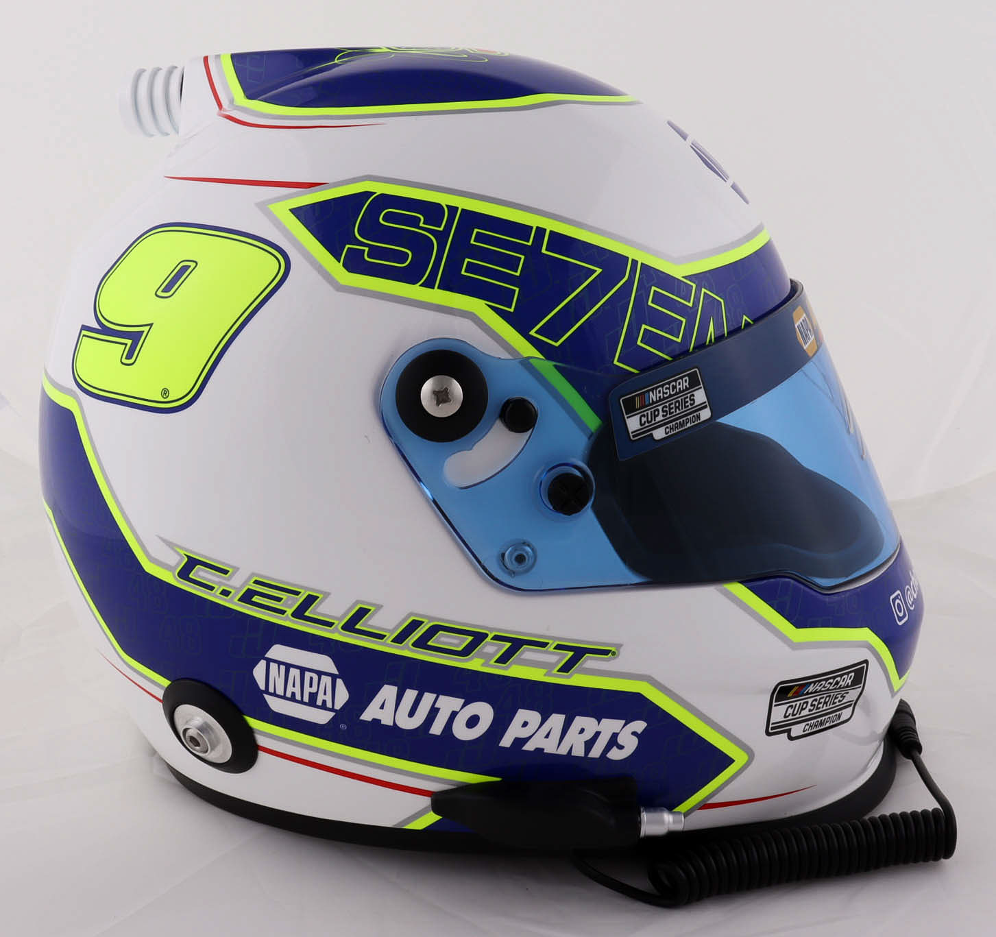 Chase Elliott Signed NASCAR NAPA 2020 Cup Series Champion Full-Size Helmet (Elliott COA & PA COA) at PristineAuction.com Chase Elliott Signed NASCAR NAPA 2020 Cup Series Champion Full-Size Helmet (Elliott COA & PA COA) at PristineAuction.com