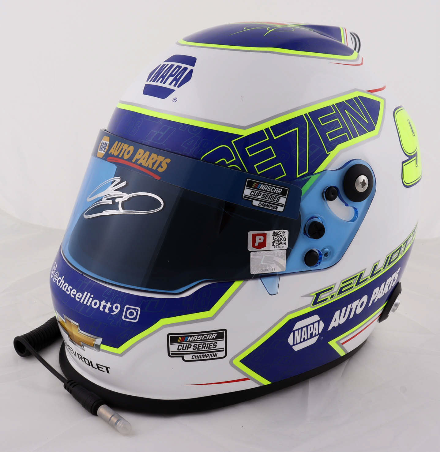 Chase Elliott Signed NASCAR NAPA 2020 Cup Series Champion Full-Size Helmet (Elliott COA & PA COA) at PristineAuction.com Chase Elliott Signed NASCAR NAPA 2020 Cup Series Champion Full-Size Helmet (Elliott COA & PA COA) at PristineAuction.com