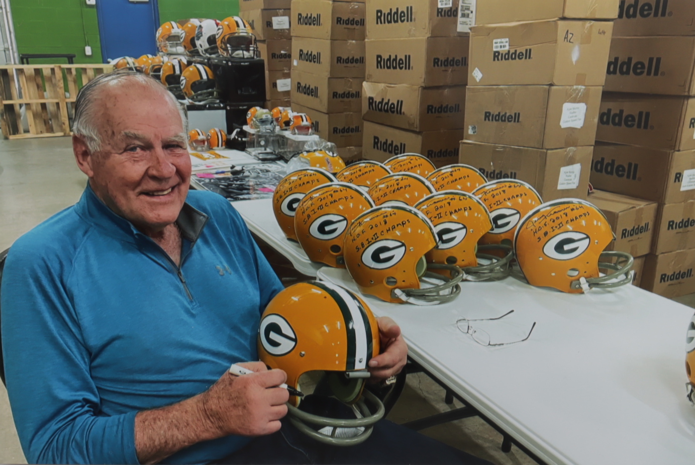 Jerry Kramer Signed Packers Full-Size Throwback Suspension Helmet Inscribed "S.B. I + II Champs" & "H.O.F. 2018" (Radtke COA) at PristineAuction.com Jerry Kramer Signed Packers Full-Size Throwback Suspension Helmet Inscribed "S.B. I + II Champs" & "H.O.F. 2018" (Radtke COA) at PristineAuction.com