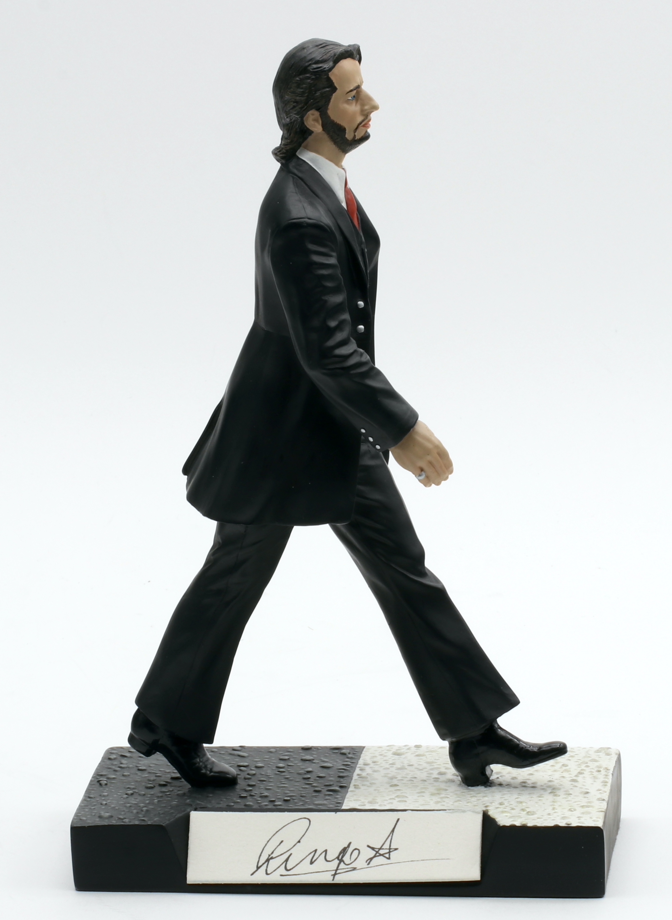 Ringo Starr Signed LE Gartlan Statue (Gartlan COA) at PristineAuction.com Ringo Starr Signed LE Gartlan Statue (Gartlan COA) at PristineAuction.com