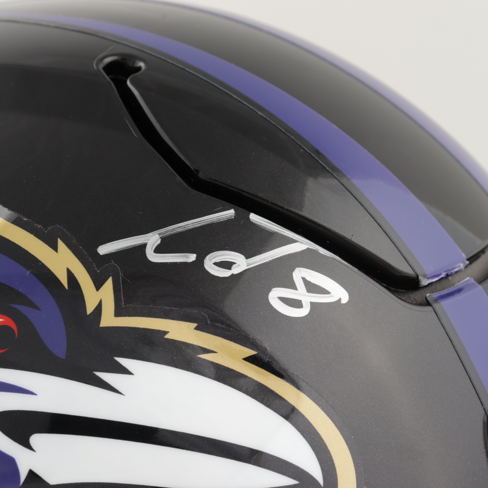 Lamar Jackson Signed Ravens Full-Size Authentic On-Field SpeedFlex Helmet (JSA COA) at PristineAuction.com Lamar Jackson Signed Ravens Full-Size Authentic On-Field SpeedFlex Helmet (JSA COA) at PristineAuction.com