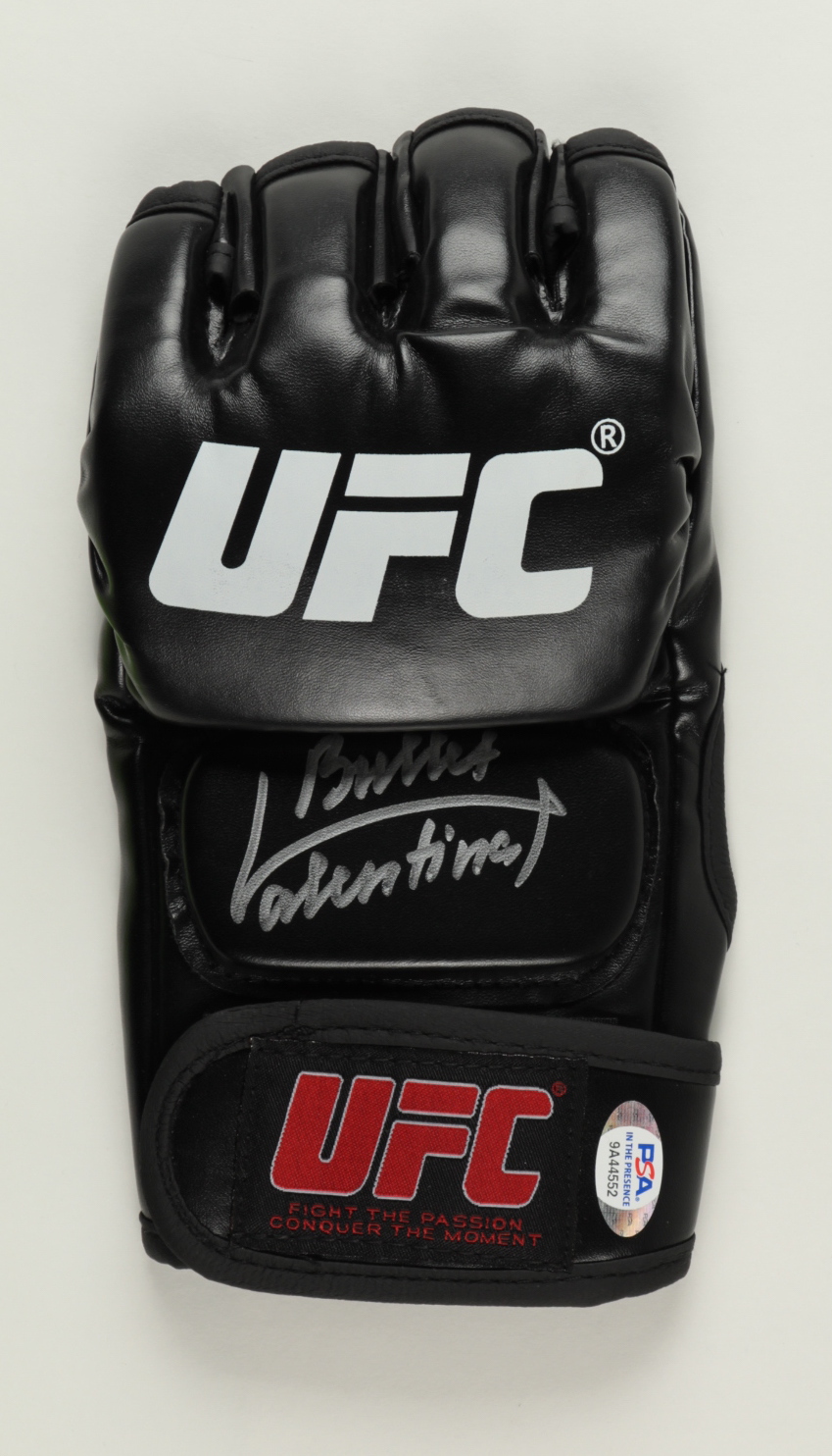 "Bullet" Valentina Shevchenko Signed UFC Glove Inscribed "Bullet" (PSA COA) at PristineAuction.com "Bullet" Valentina Shevchenko Signed UFC Glove Inscribed "Bullet" (PSA COA) at PristineAuction.com