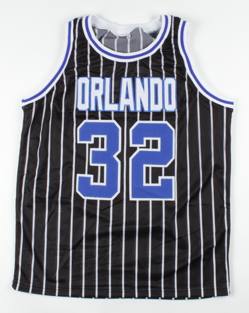 Shaquille O'Neal Signed Jersey (JSA COA) at PristineAuction.com Shaquille O'Neal Signed Jersey (JSA COA) at PristineAuction.com