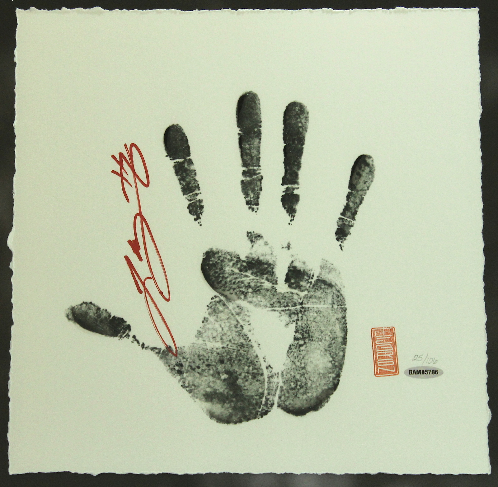 Lebron James Signed Heat Limited Edition "Tegata" Lithograph with Hand Print #25/106 (UDA COA) at PristineAuction.com Lebron James Signed Heat Limited Edition "Tegata" Lithograph with Hand Print #25/106 (UDA COA) at PristineAuction.com