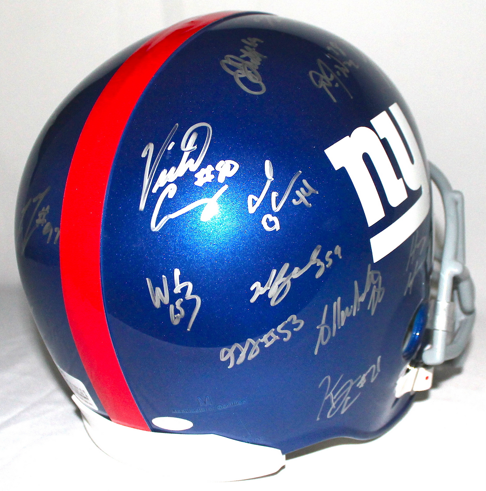 2011-12 Giants Team Signed by (22) with Eli Manning, Victor Cruz, Hakeem Nicks, Justin Tuck, Mario Manningham (Steiner COA) at PristineAuction.com 2011-12 Giants Team Signed by (22) with Eli Manning, Victor Cruz, Hakeem Nicks, Justin Tuck, Mario Manningham (Steiner COA) at PristineAuction.com